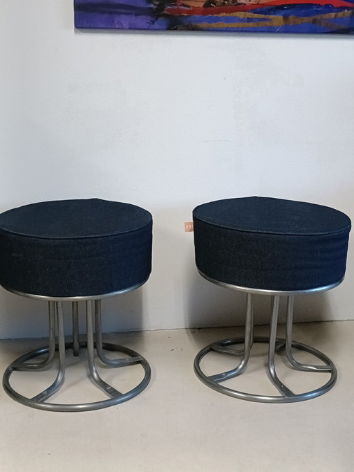 2 poufs d'Art Sensation