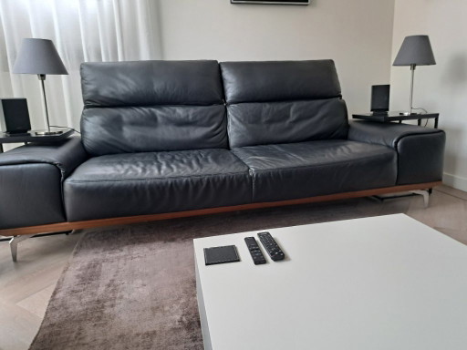 Zwart leren tweepersoonsbank - Comfortabel en stijlvol – Musterring, 2 zitsbanken, Leather, Metal