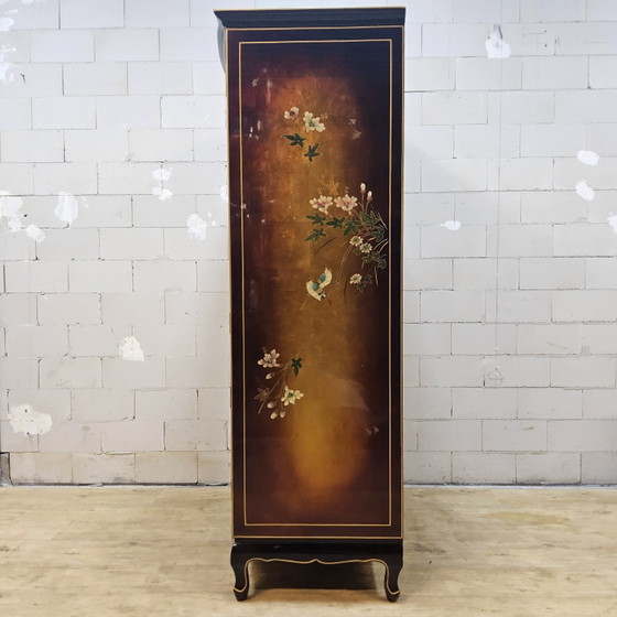 Vintage Chinese cabinet with gold leaf, flowers and birds / Bohemian / Oriental / Asian bridal cabinet (photo 4 of 15)