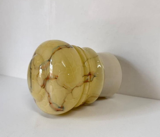 Image 1 of Lampe de plafond Art Déco vintage en marbre jaune antique Thabur