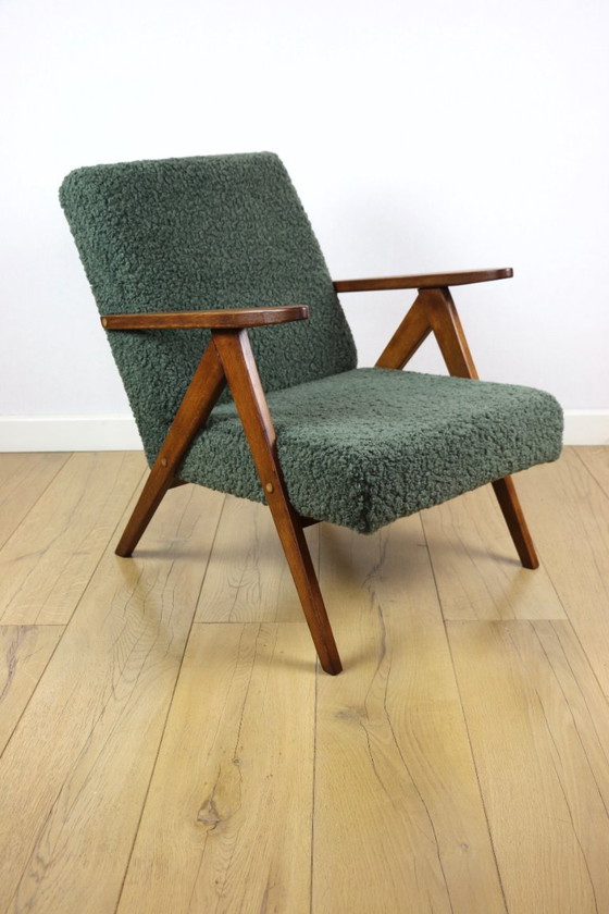 Image 1 of Poltrona vintage B-310 VAR verde oliva bouclé agnello strutturale
