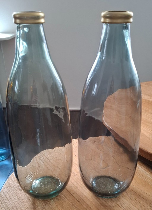 2 jarrones con borde dorado