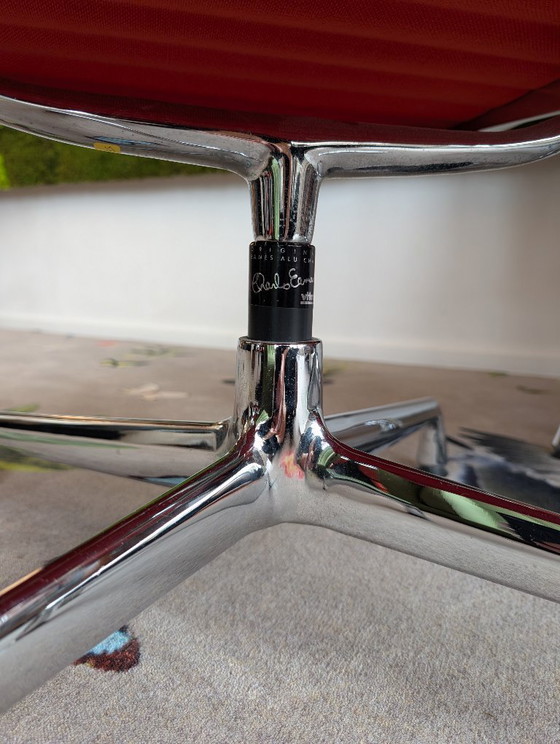 Vitra EA 124 + EA 125 Lounge | Charles & Ray Eames – Verstellbarer relaxsessel, Aluminium (photo 12 of 14)