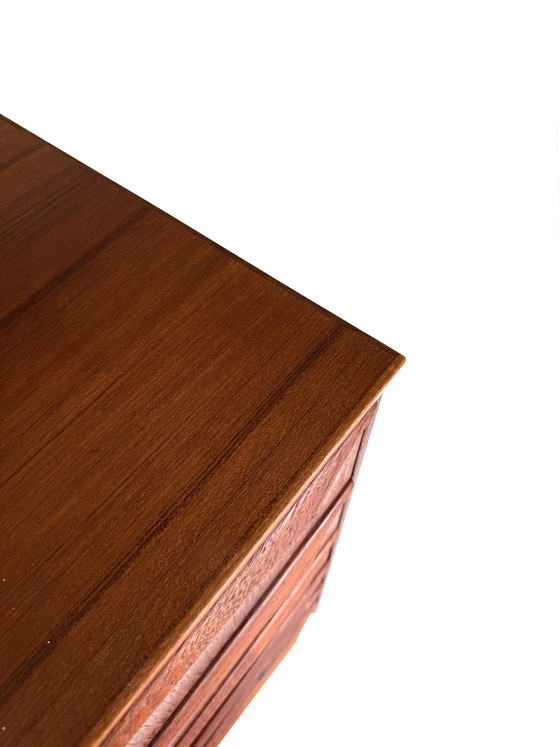 Image 1 of Cassettiera danese vintage in teak degli anni '60