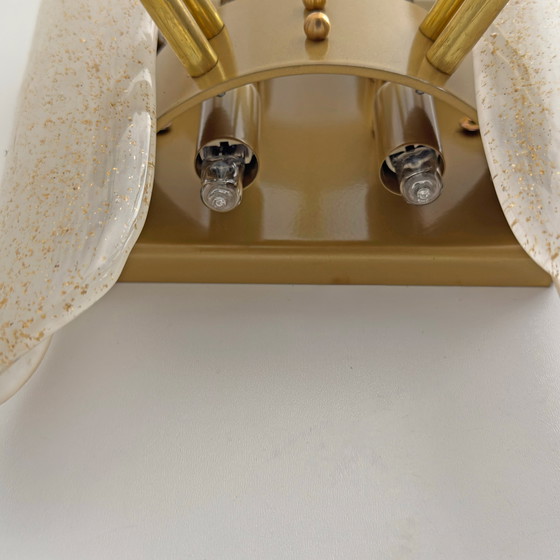 Image 1 of Coppia di applique moderne del XX secolo in vetro di Murano satinato e foglia d'oro