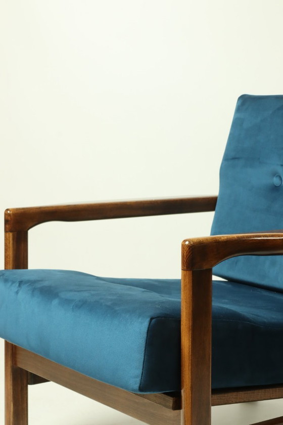 Image 1 of Vintage fauteuil blauw marin Scandinavisch ontwerp door Z.Bączyk 1965