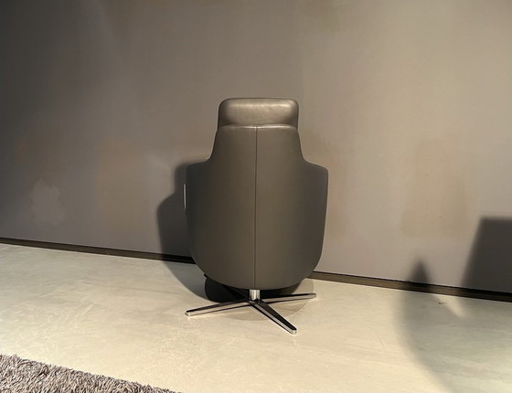 Boss – ipdesign, Adjustable recliner chair (photo 4 of 7)