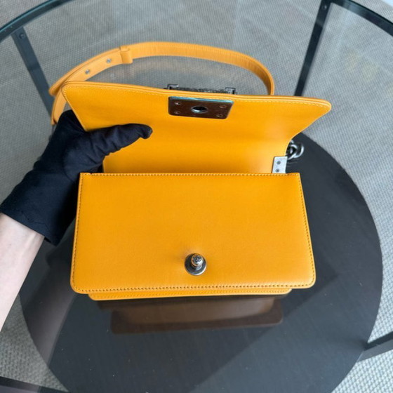 Image 1 of Chanel Boy Small - Kleine Stingray Yellow Mustard Ruthenium Silver Hardware Serie 21