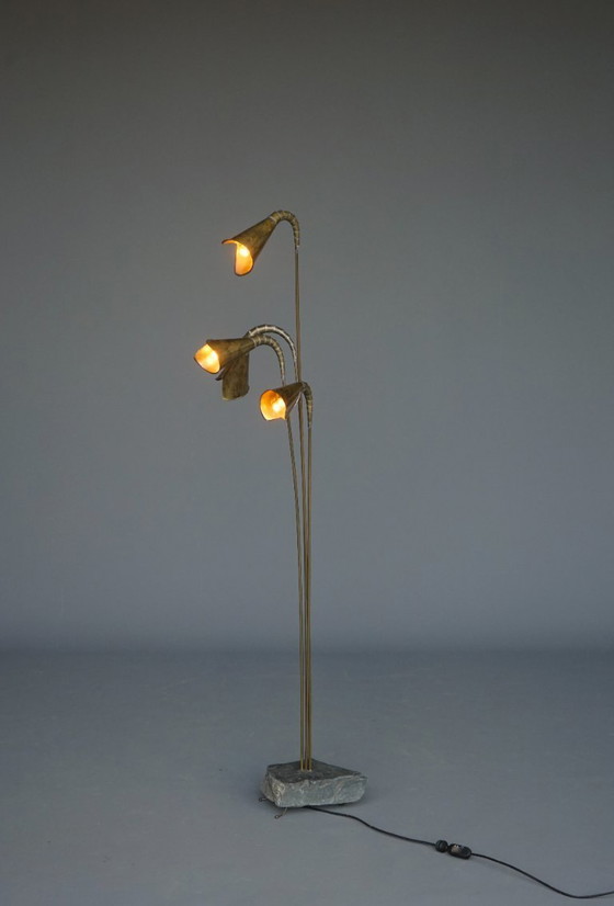 Image 1 of Handgefertigte Stehlampe im brutalistischen postmodernen Stil der 1990er Jahre aus Belgien