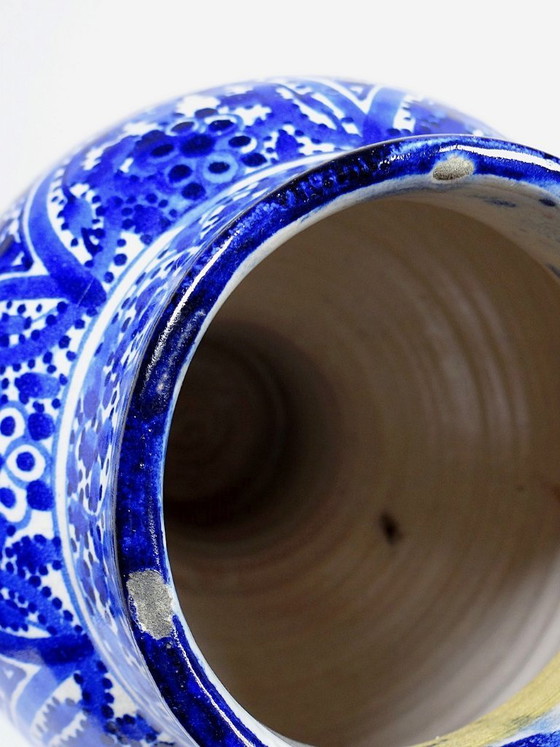 Image 1 of Large Moroccan vase/jar, Fez, handmade Khabia ceramic, 19th-20th century, cobalt