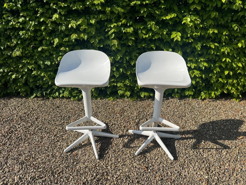 2x Kartell Spoon Bar Stool White | €300 | Whoppah