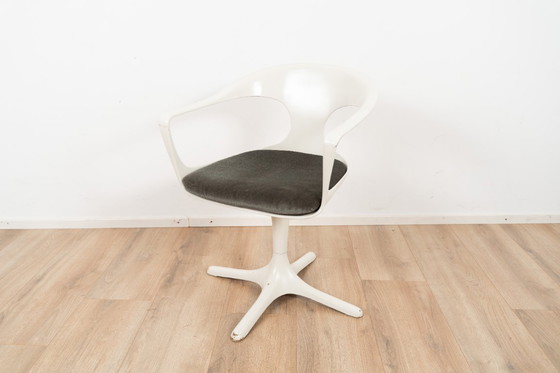 Image 1 of Set di sedie dell'era spaziale di Konrad Schäfer