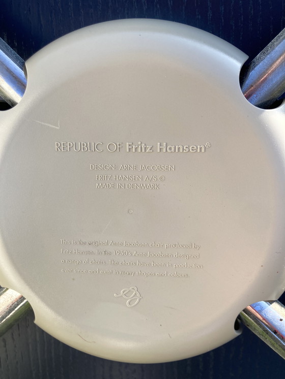 Image 1 of 6X series 7 Butterfly chair Franz Hansen for Arne Jacobsen