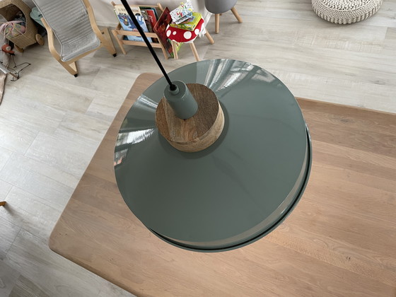 Image 1 of Set mit 2 mintgrünen Pendelleuchten – 45 cm