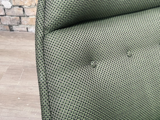 Image 1 of Artifort F511