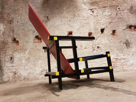 Image 1 of Silla estilo Gerrit Rietveld