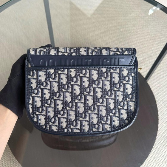 Image 1 of DIOR BOBBY MEDIUM - 22 CM MONOGRAMMA CON FINITURE DORATE