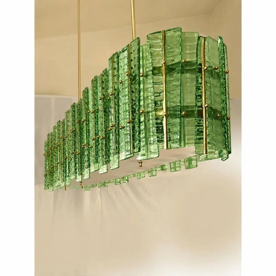 Image 1 of Lampadario moderno contemporaneo italiano "tropicale" in vetro di Murano color oro di Simoeng, verde.