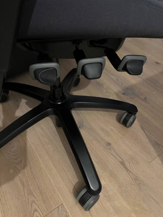Flokk RH Mereo 220 Ergonomic Office Chair (Premium Scandinavian Design), Swivel chairs, Textile, Black (photo 3 of 5)