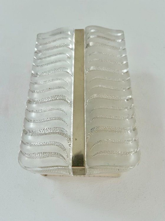 Image 1 of Vintage Murano wandlamp, glas en metaal, van Kalmar Austria, 1960.