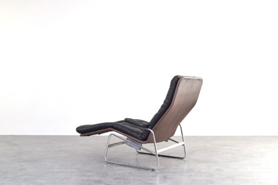 Chaise longue modelo Fenix ​​de piel y cromo de Bauhaus, diseñada por Sam Larsson para Dux. – Leather, Metal (photo 8 of 16)