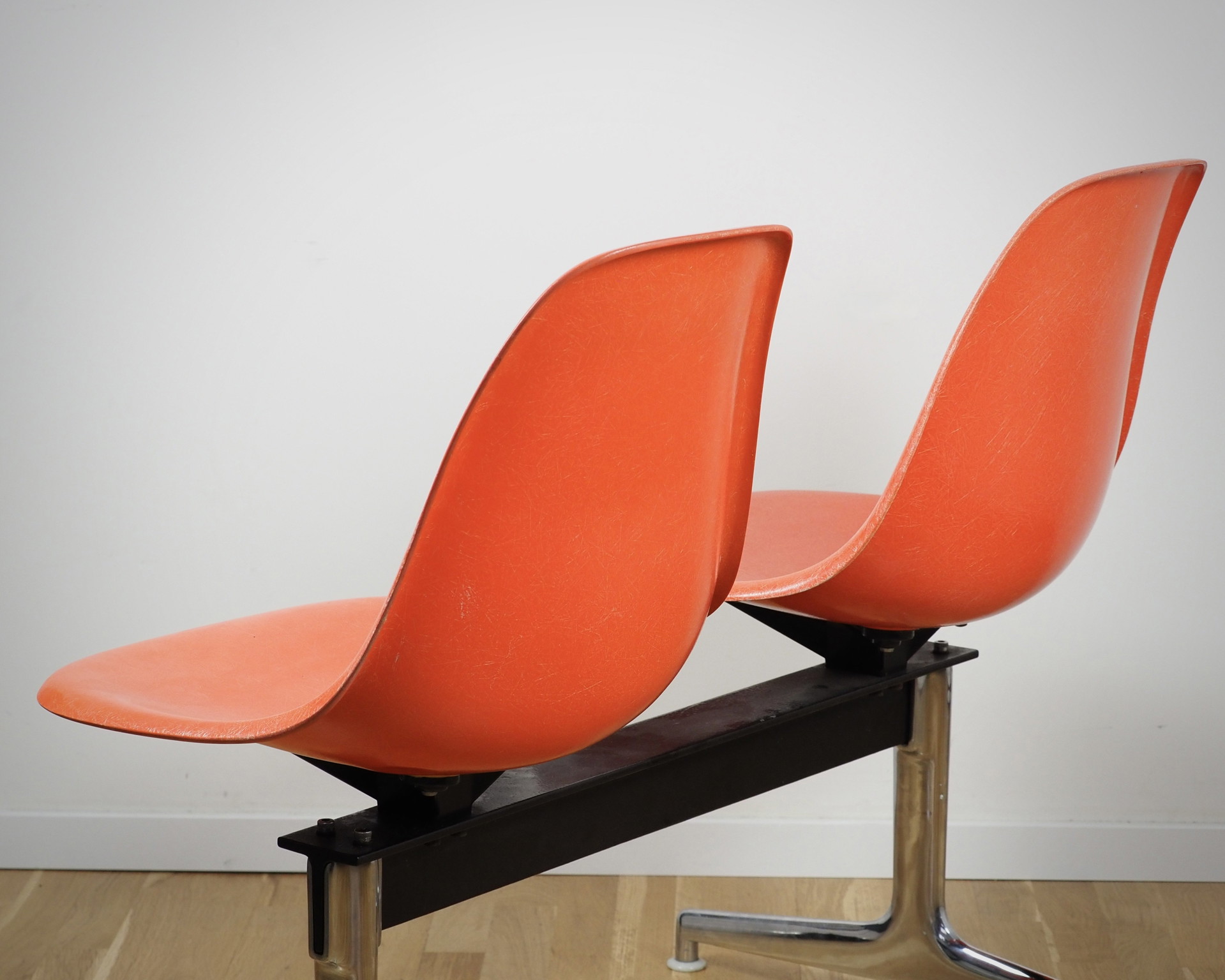 Vitra Herman Miller Eames 2 Tandem Bench Side Chairs red orange
