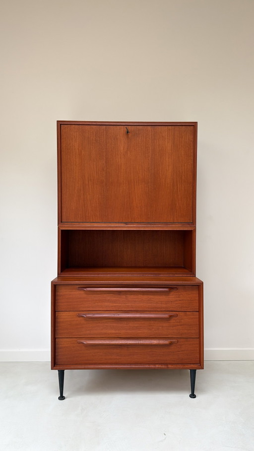 Vintage houten kast met lades en klep