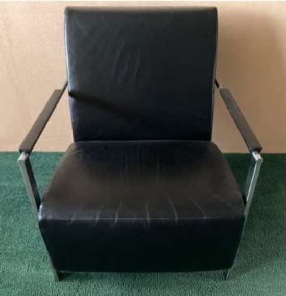 Image 1 of 2 poltrone Harvink Alowa in pelle nera.