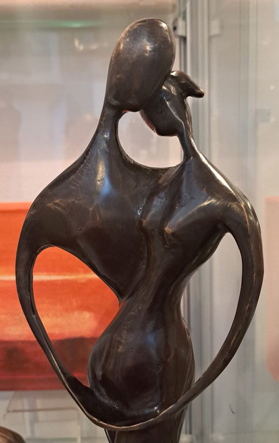 Image 1 of Bronzeskulptur „Verbunden“, Mann und Frau zusammen
