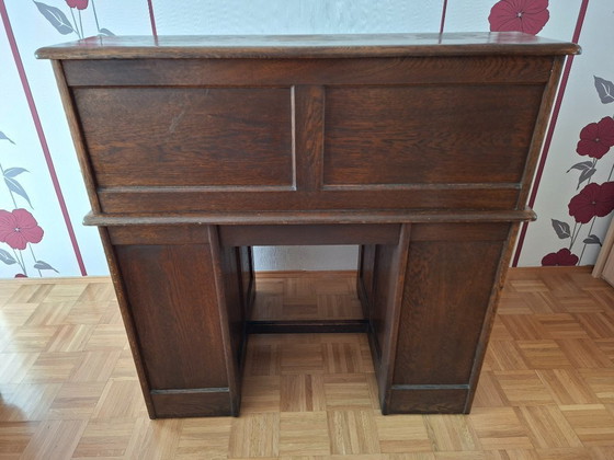 Image 1 of Scrivania antica in rovere con piano a rullo – completamente funzionale con chiave