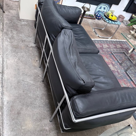 Image 1 of Le Corbusier 2-Sitzer-Sofa