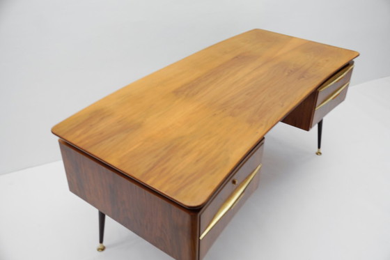 Image 1 of Grande scrivania con dettagli in ottone, Germania anni '50