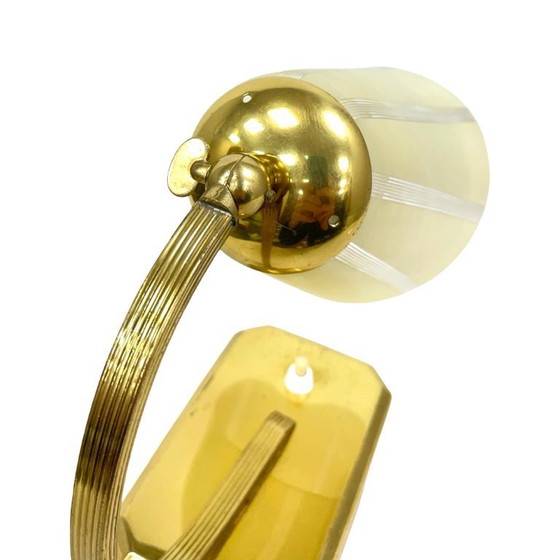 Image 1 of Art Déco/Modernistische bureaulamp, Duitsland, jaren 1950, met messing en glazen kap.