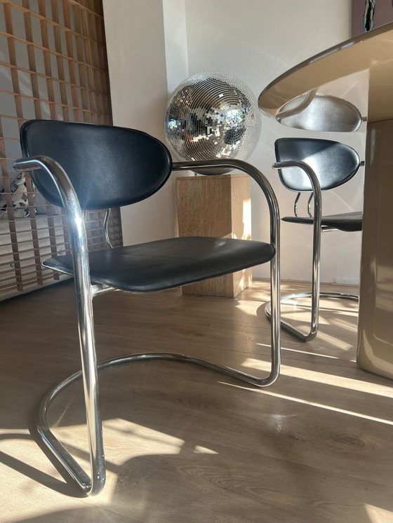 Image 1 of 4x Effezeta Chairs black leather with tubular frame