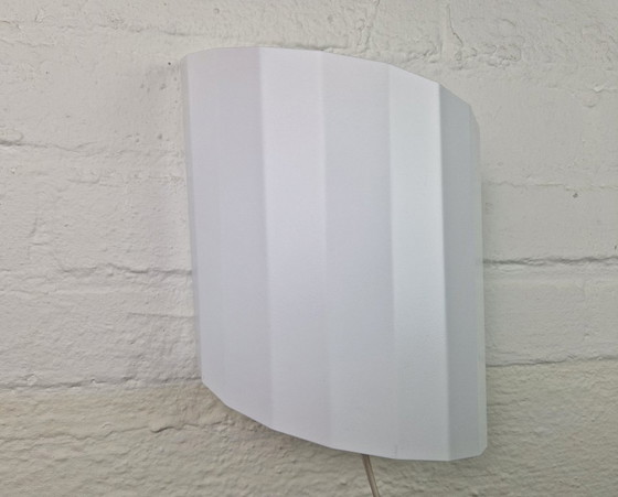 Image 1 of Minimal Design Wall Lamp