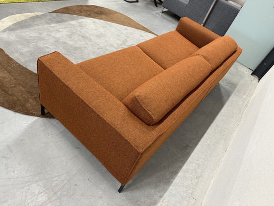 Image 1 of Divano Aikon a 4 posti in tessuto Terra, disponibile in magazzino