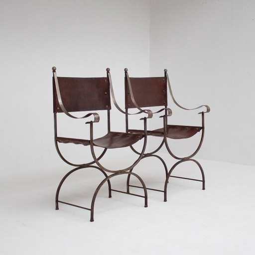 Par de sillas de cuero Maison Jansen, Francia, década de 1950