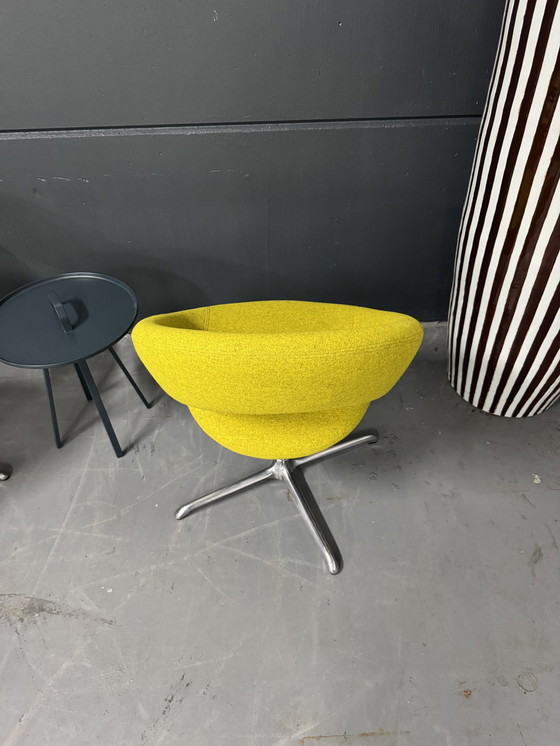 Image 1 of Artifort Nina fauteuil