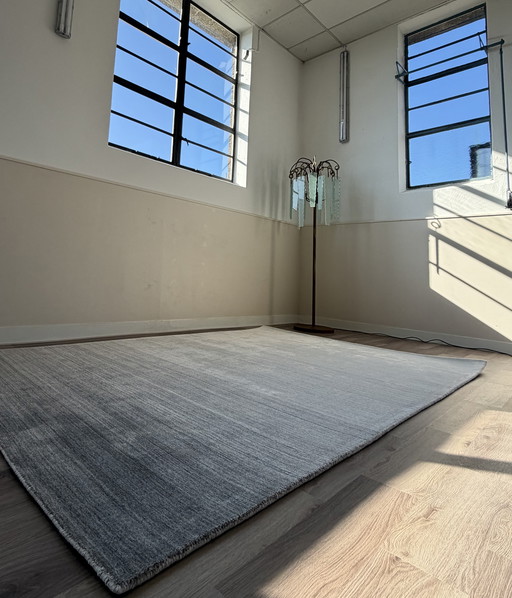 Leolux Milan tapijt Ivory 200 x 300