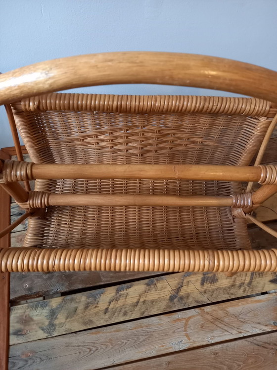 Beautiful Vintage Rattan Magazine Rack, Brown (photo 3 of 6)