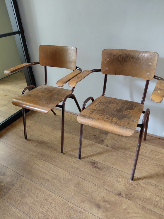 Image 1 of Vintage kantinestoelen met armleuningen buizenframe 