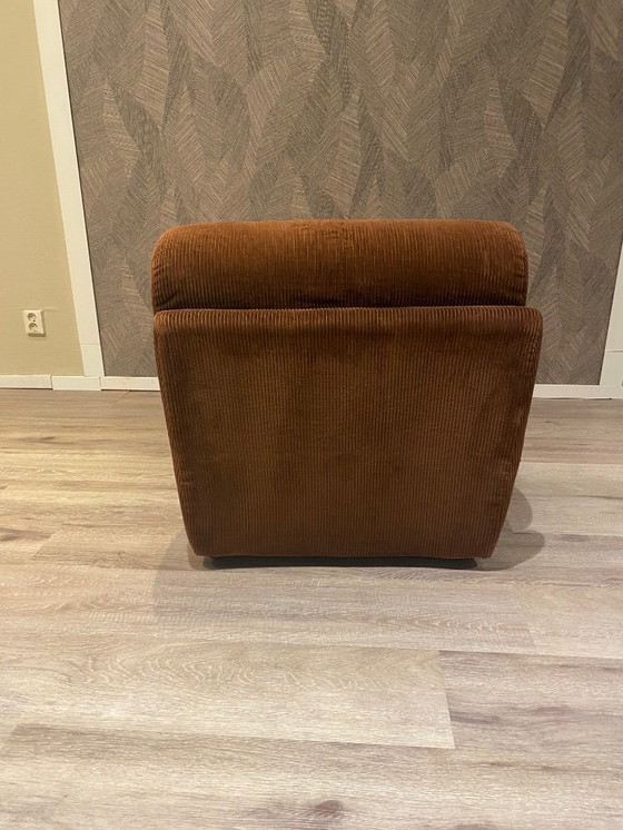 Image 1 of 1 chaise longue