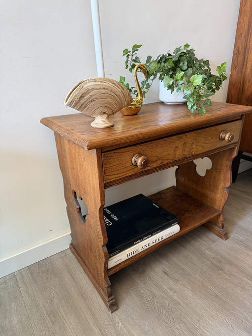 Vintage Beistelltisch mit Schublade