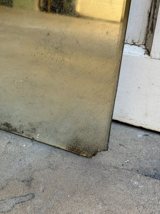 Large vintage scalloped beveled glass mirror – Wood (photo 10 of 11)