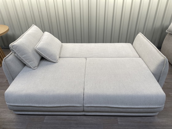 Image 1 of Divano letto con poggiapiedi