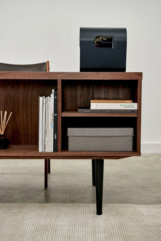 Image 1 of Schreibtisch Nussbaum - Astrid 3 O_B01