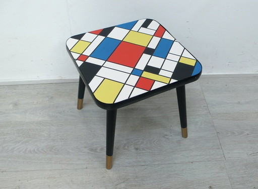 50er 60er Blumenhocker Beistelltisch quadratisch mit Mondrian Stil Muster, Rockabilly Mid Century Modern Ära