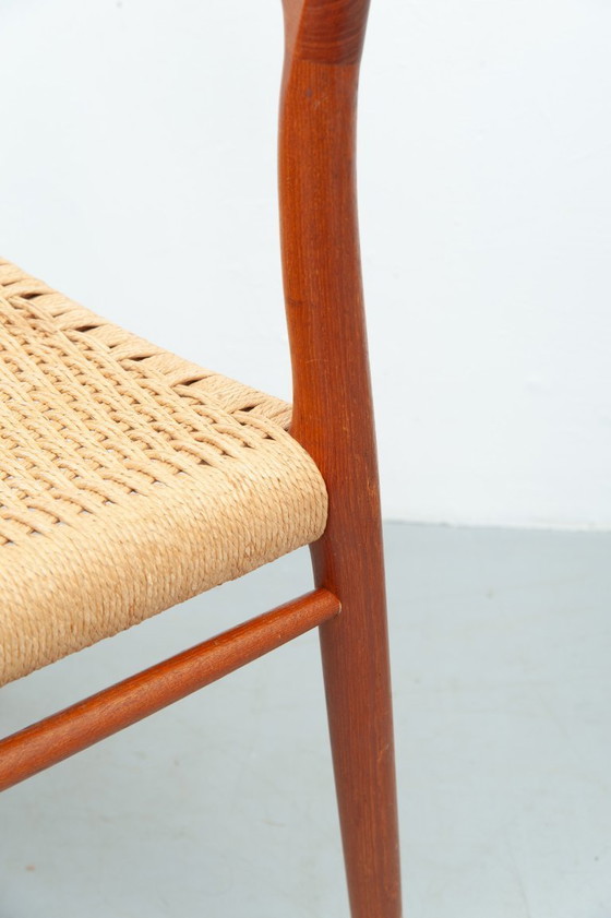 Image 1 of 4x chaises de salle à manger modèle 75 en teck par Niels Otto Møller pour J. L. Møller Möbelfabrik (années 1950)