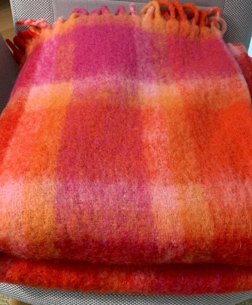 Luxuriöses Cecchi e Cecchi-Karo/Decke – rot-orange kariert