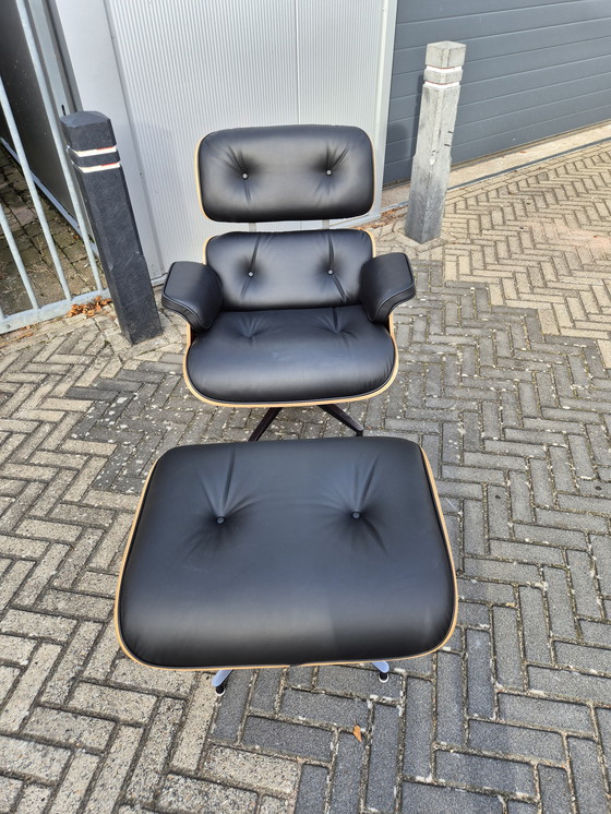 Image 1 of Sillón Herman Miller nuevo